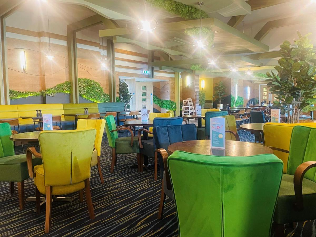 Boston West Hotel Экстерьер фото