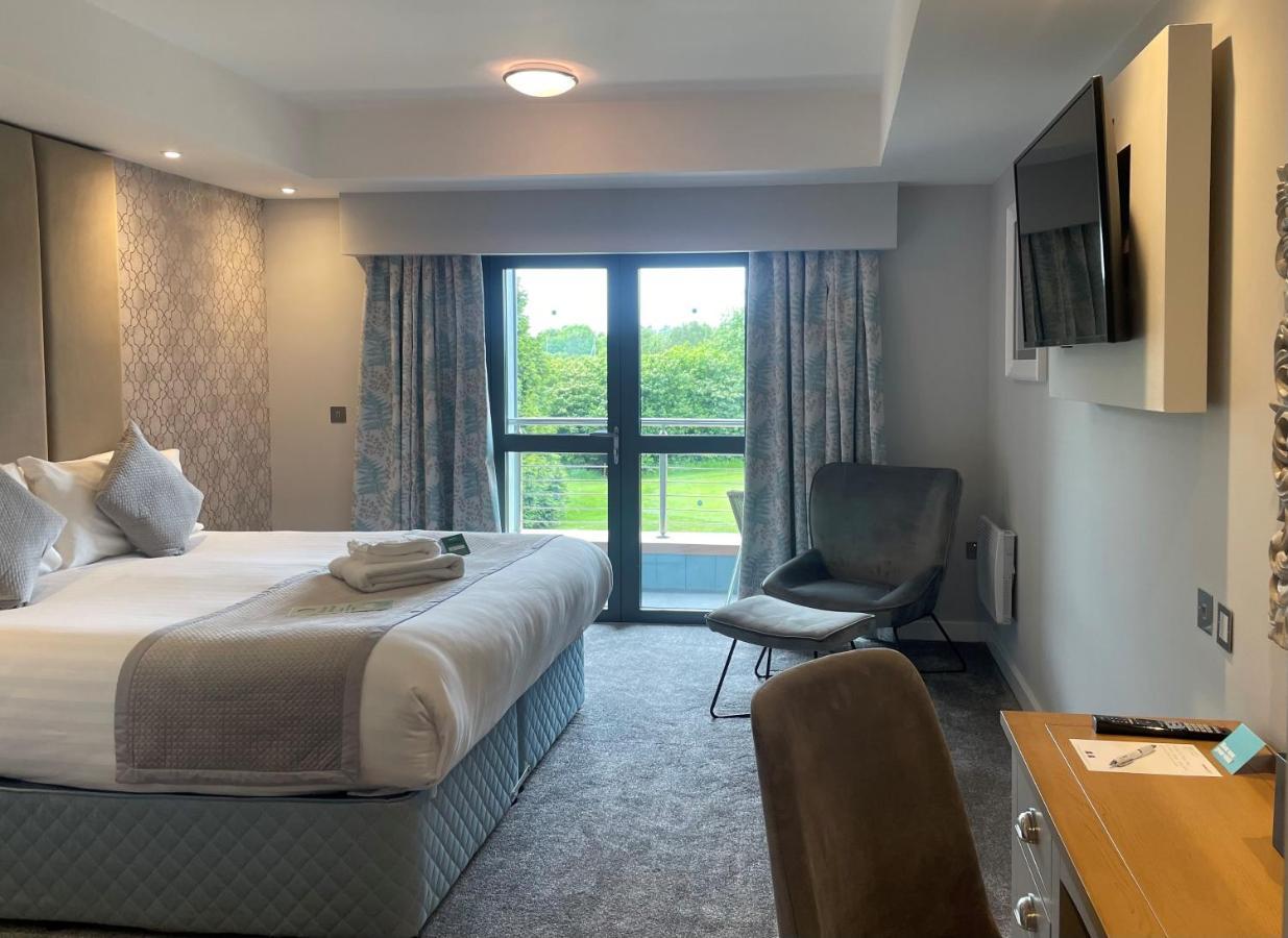 Boston West Hotel Экстерьер фото