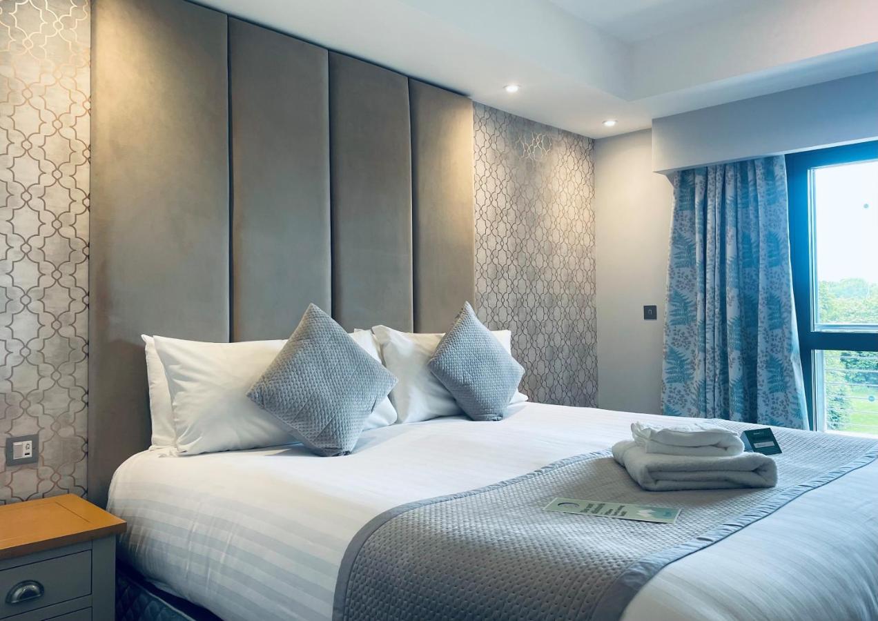 Boston West Hotel Экстерьер фото